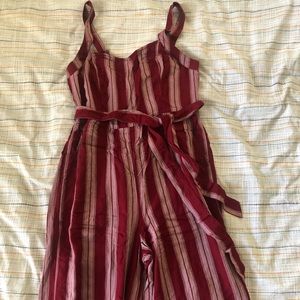 American Eagle Jumpsuit red strips XXS
